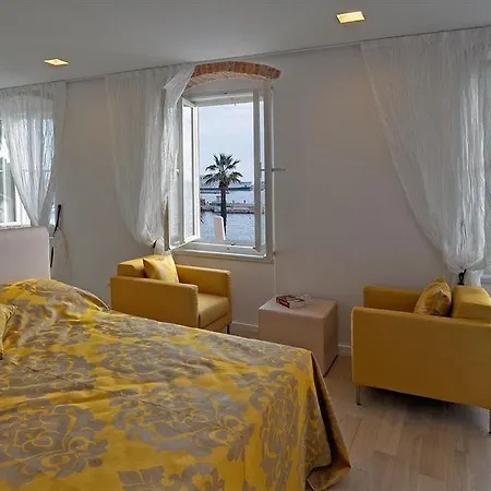 Riva Luxury 4* Split